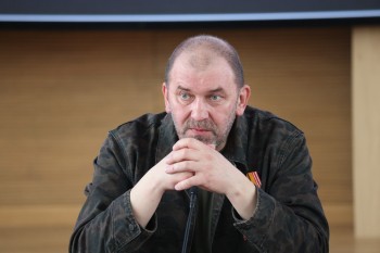 Александр Казаков: Номинации посвящены даже не героям фронта, "а героям тут"