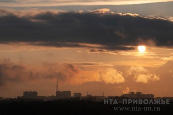 Роспотребнадзор проводит проверку воздуха из-за пожара в промзоне Дзержинска