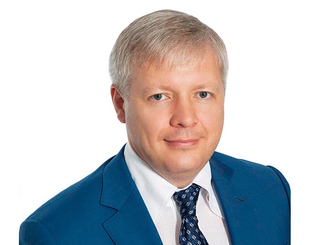 Получивший мандат в начале апреля депутат Владислав Сивый намерен участвовать в работе двух комитетов ЗС НО