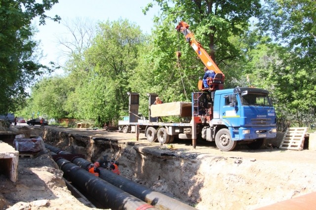 "Теплоэнерго" завершит замену магистрального трубопровода на улице Невзоровых на десять дней раньше планируемого срока