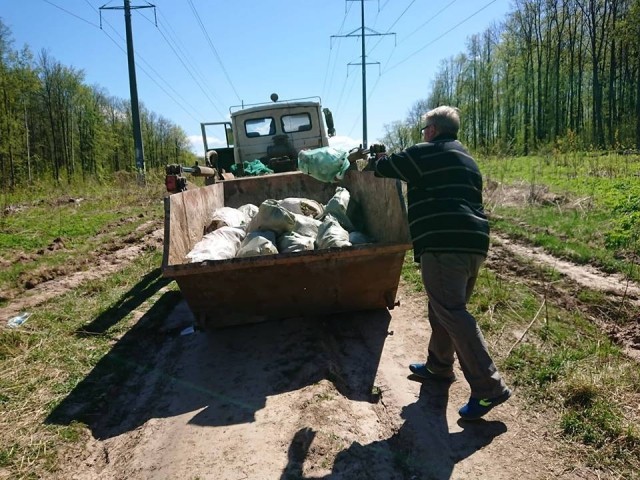 Более тонны мусора собрали волонтеры на Щелоковском хуторе Нижнего Новгорода при поддержке компании "ЛУК Регионы"